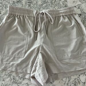 Lou and Grey drawstring tie shorts